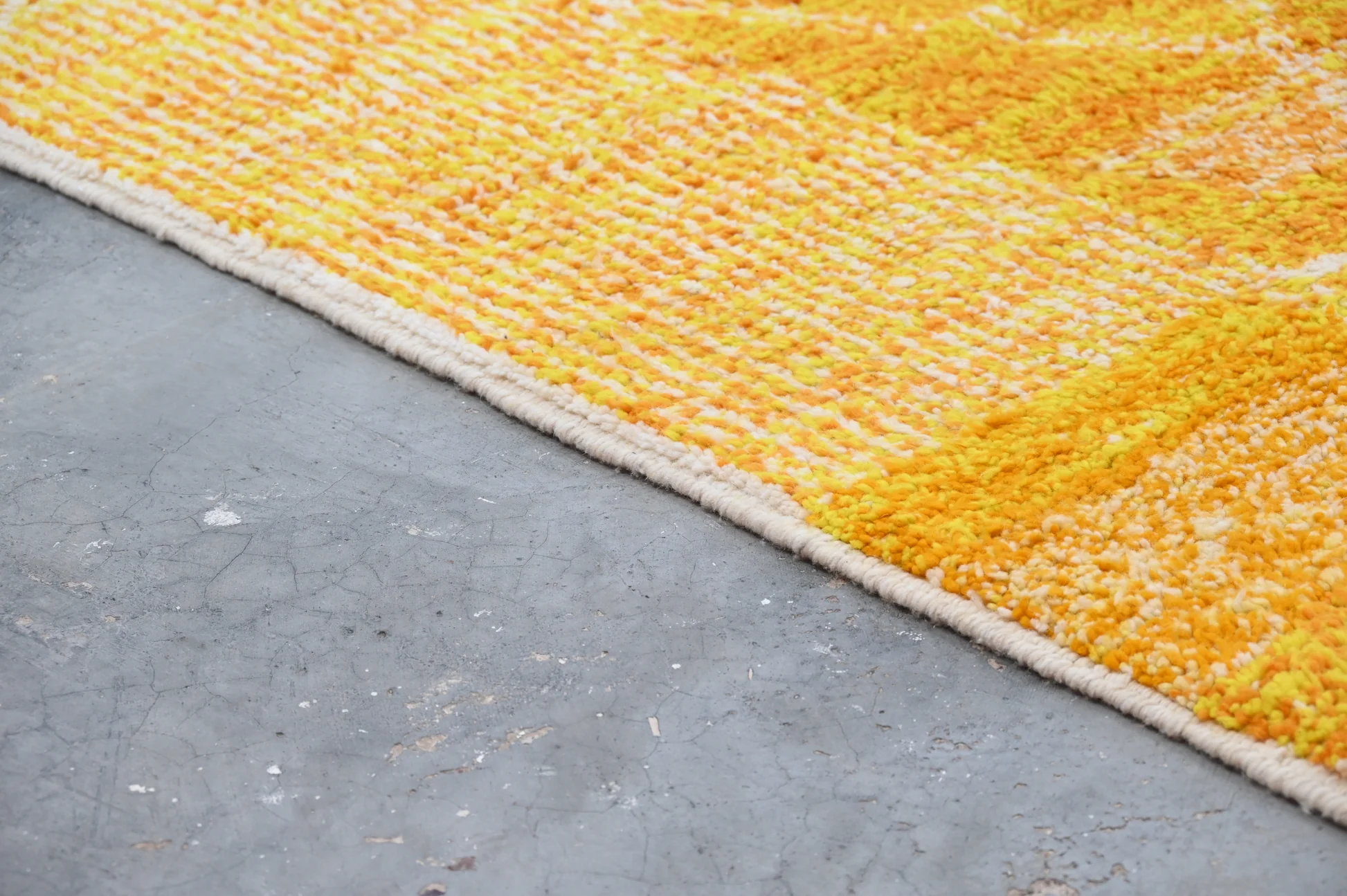 Tapis traditionnel Azilal 310 X 205 Cm - Image 9