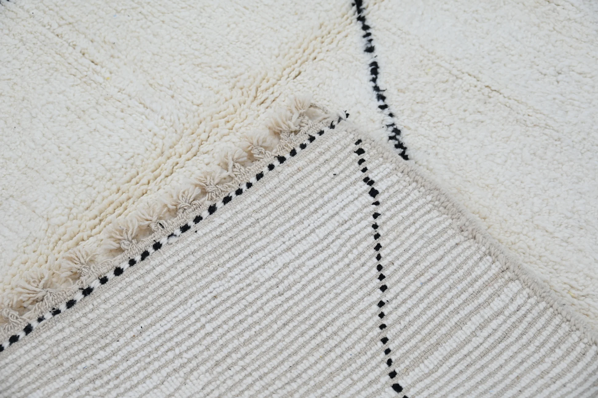 Tapis traditionnel Beni Ouarain 300 X 210 Cm - Image 7