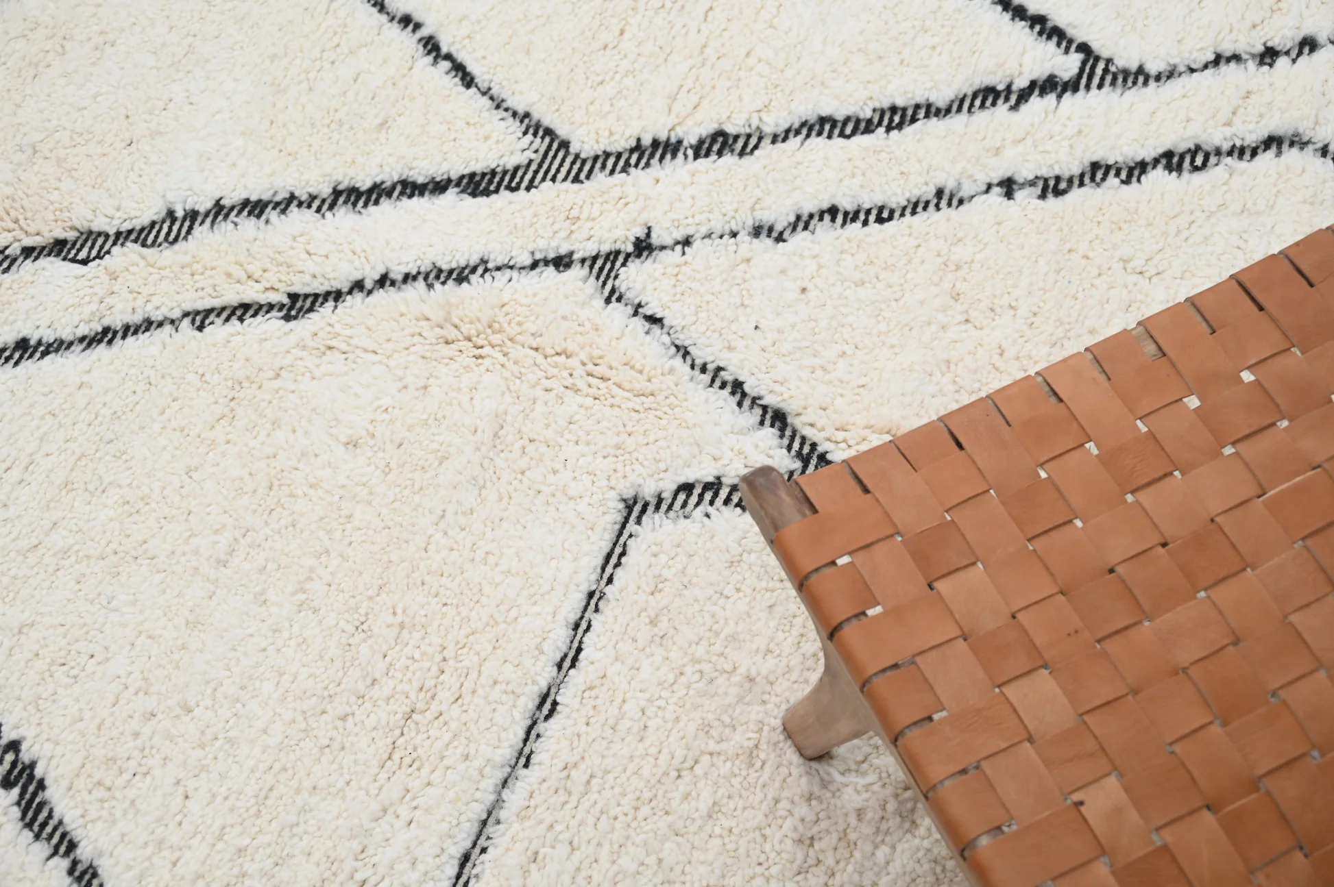 Tapis traditionnel Beni Ouarain 330X 200 Cm - Image 7