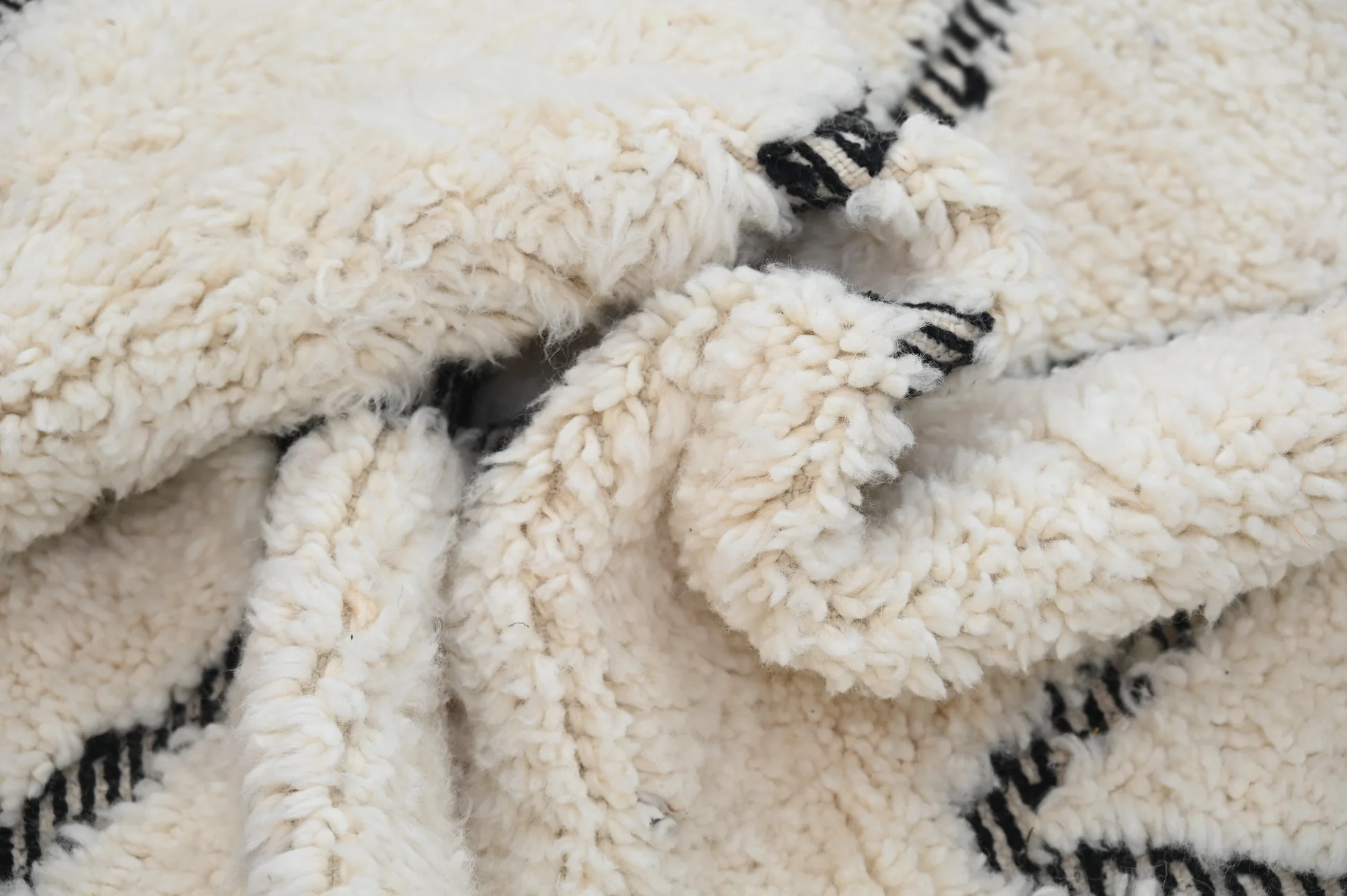 Tapis traditionnel Beni Ouarain 330X 200 Cm - Image 4