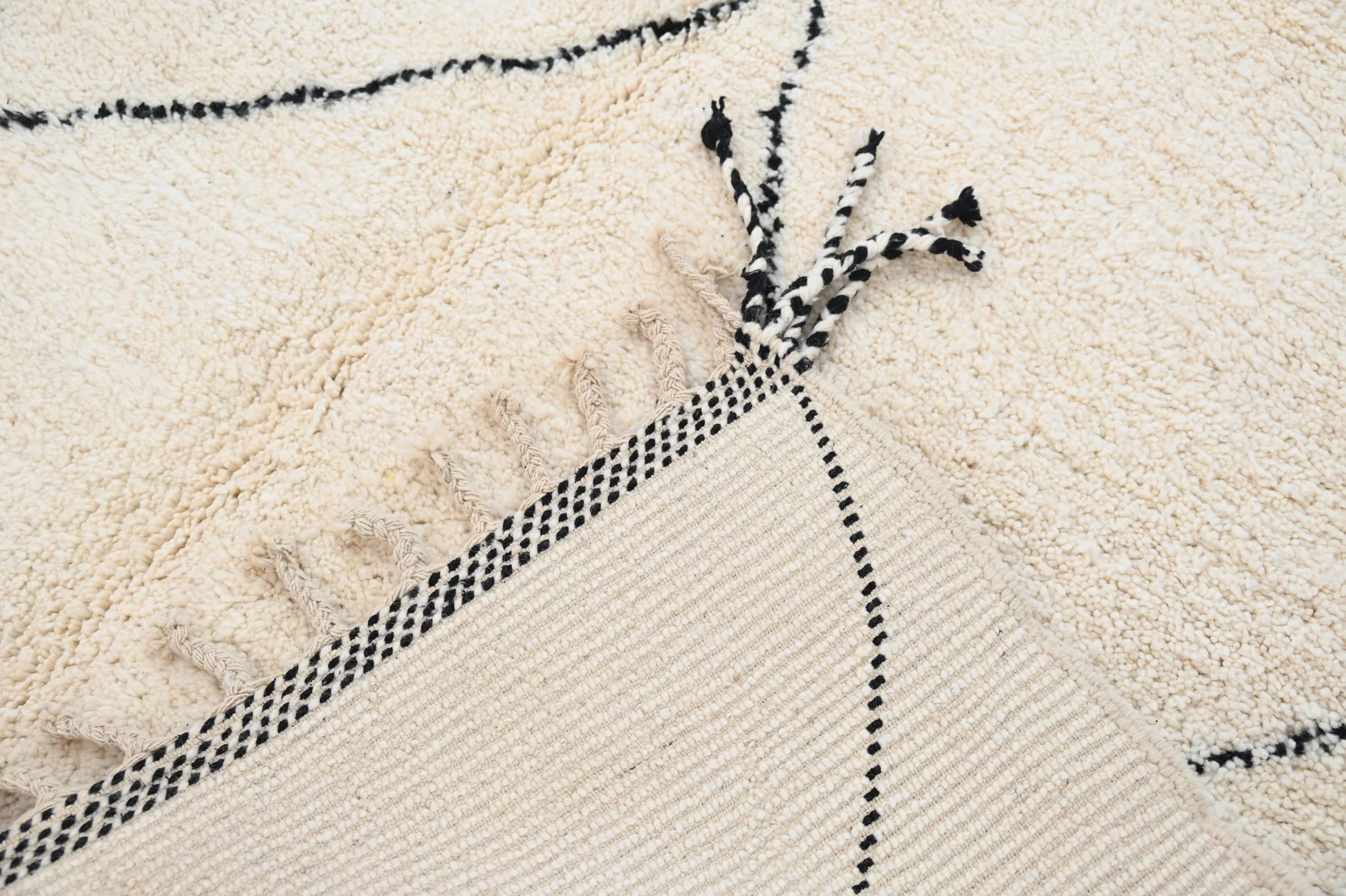 Tapis traditionnel Beni Ouarain 312 X 204 Cm - Image 5