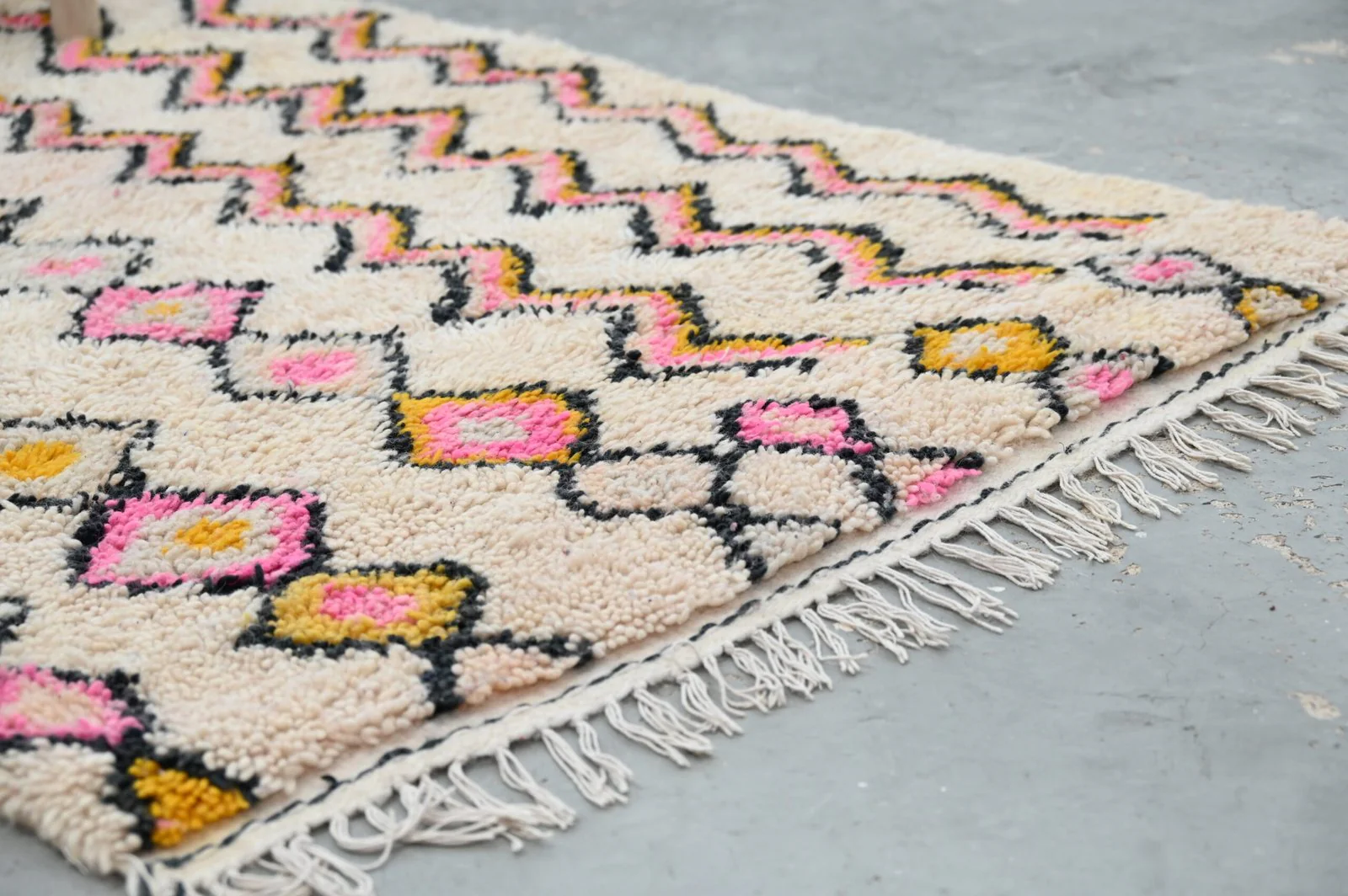 Petit tapis traditionnel Azilal 162 X 100 Cm - Image 6