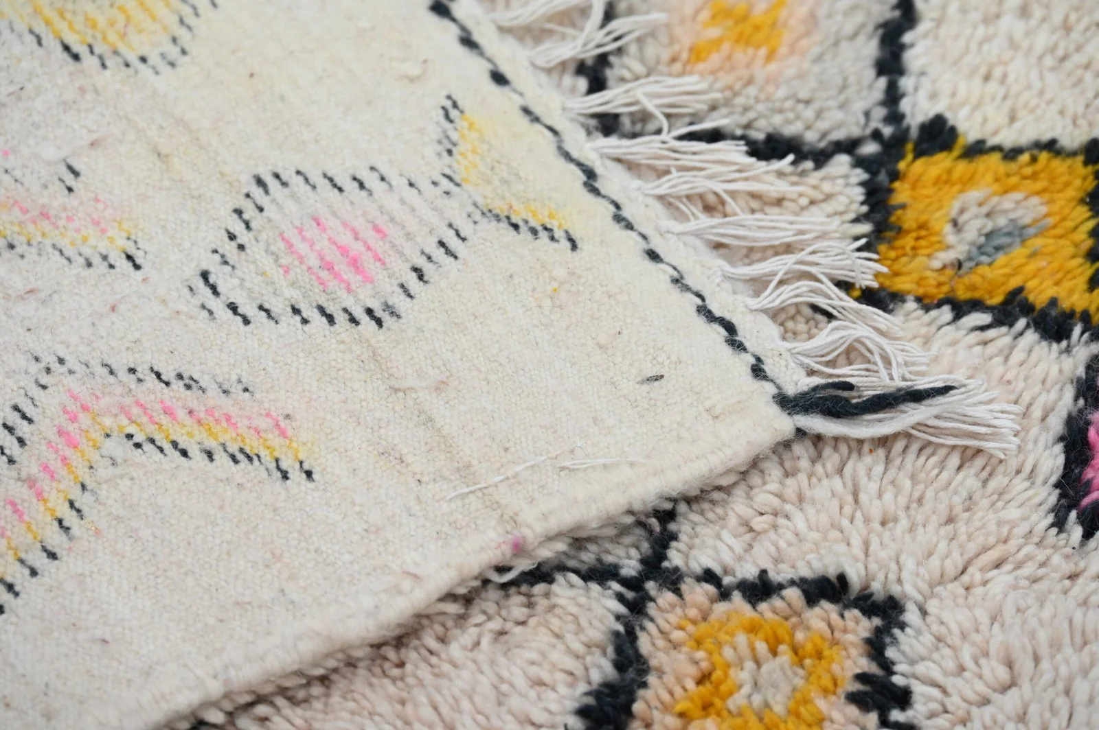 Petit tapis traditionnel Azilal 162 X 100 Cm - Image 5